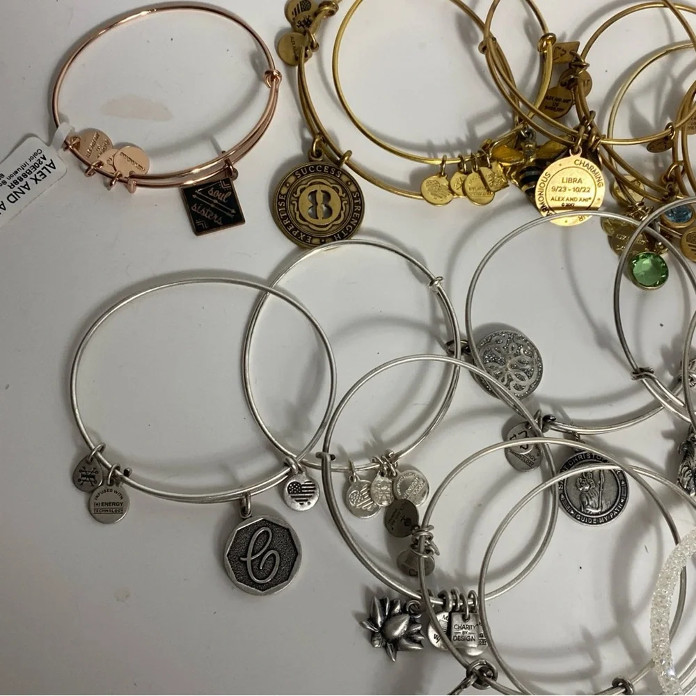 Sold - Picture 4 of 13